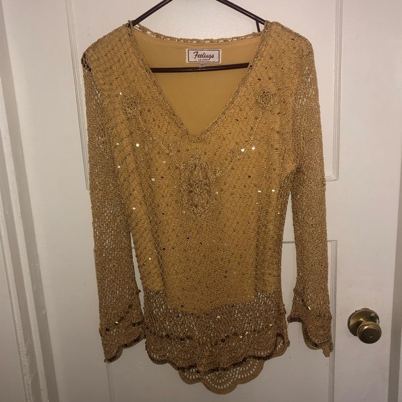 Vintage FEELINGS size L gold crocheted top with sequins and lining. Preloved - Picture 1 of 9